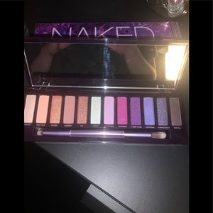 New urban decay ultraviolet palette